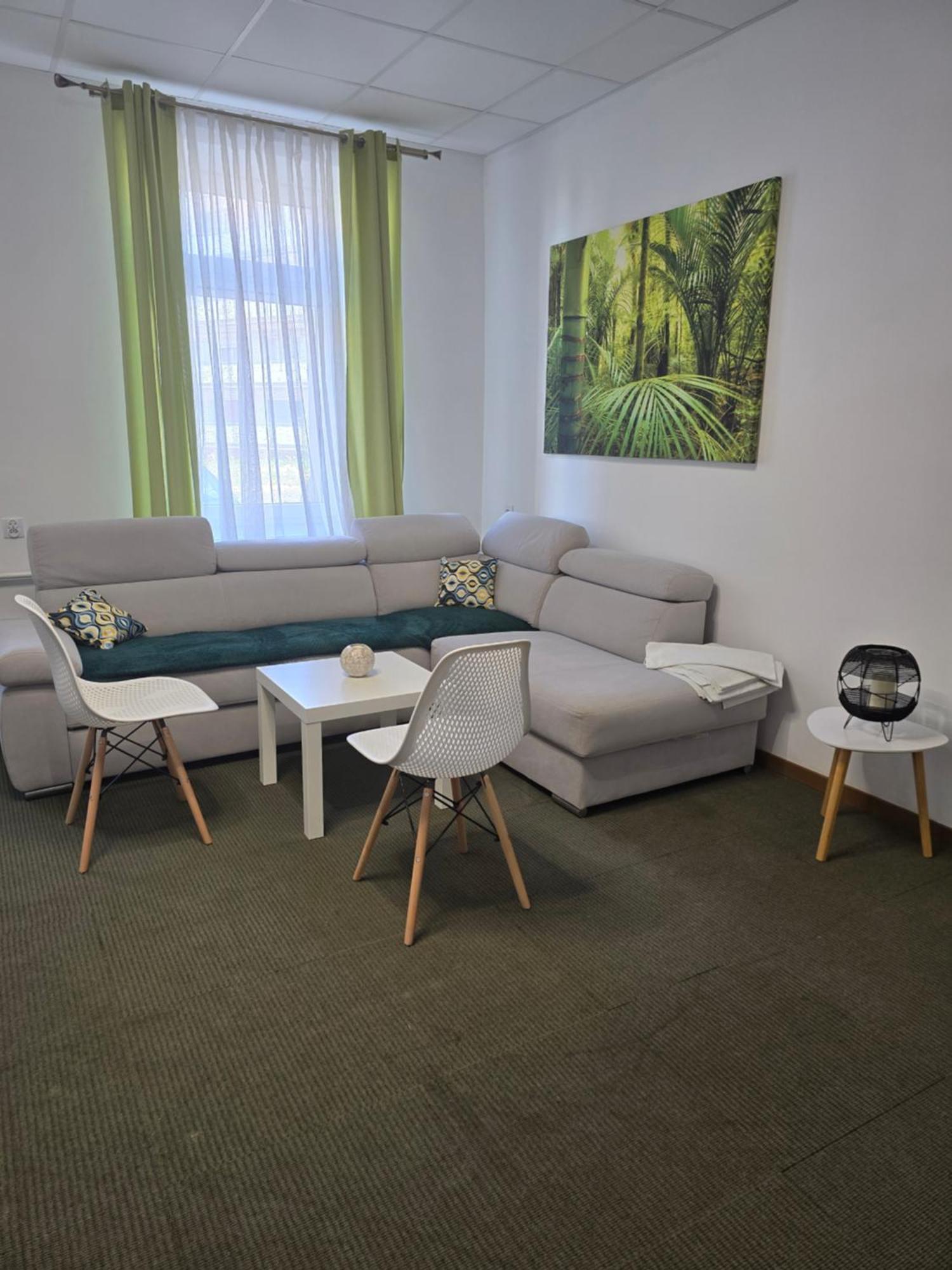 Hostel Krosnienska 12 Zielona Góra Buitenkant foto
